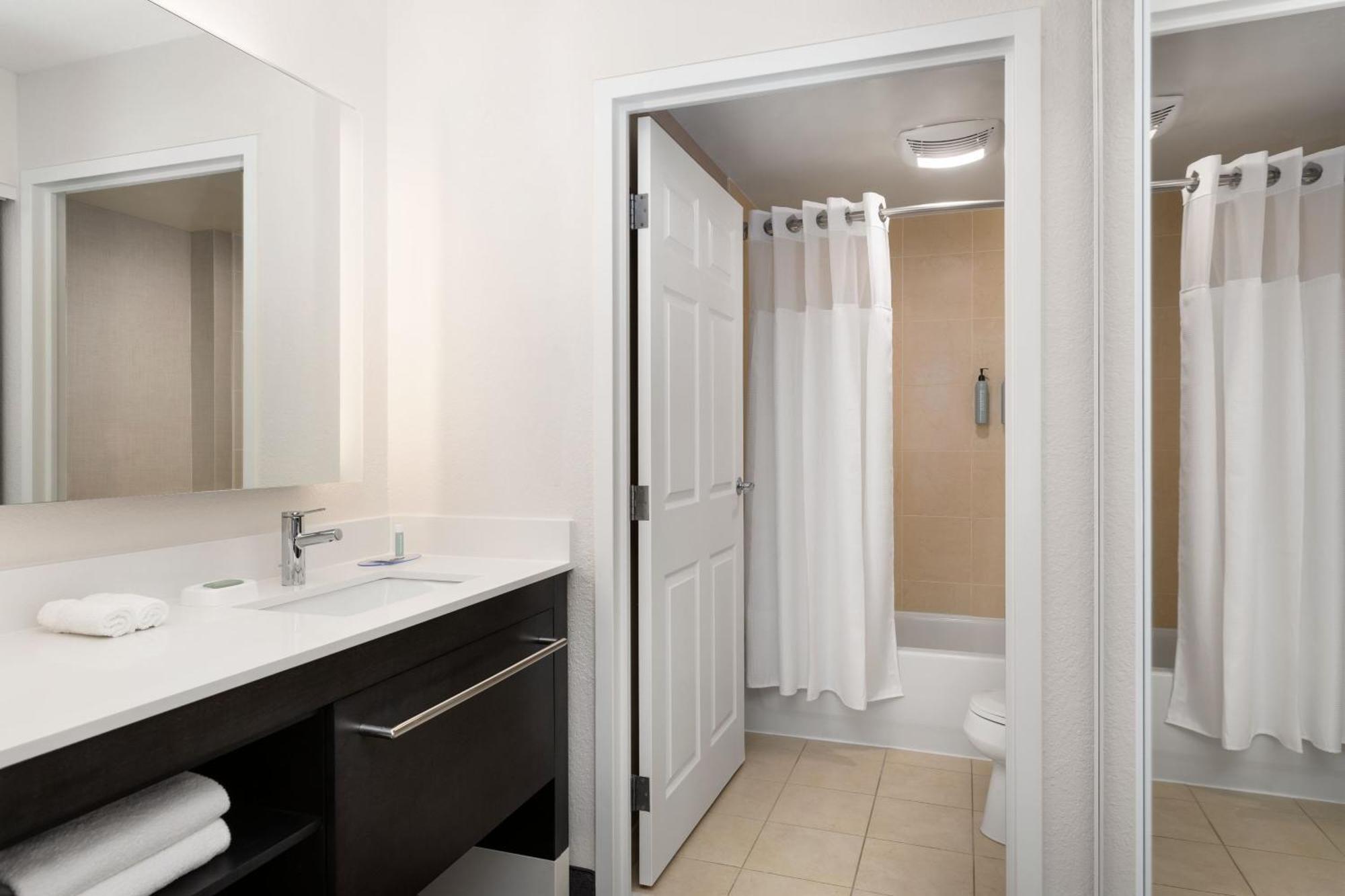 Residence Inn By Marriott Madison West/Middleton Eksteriør billede