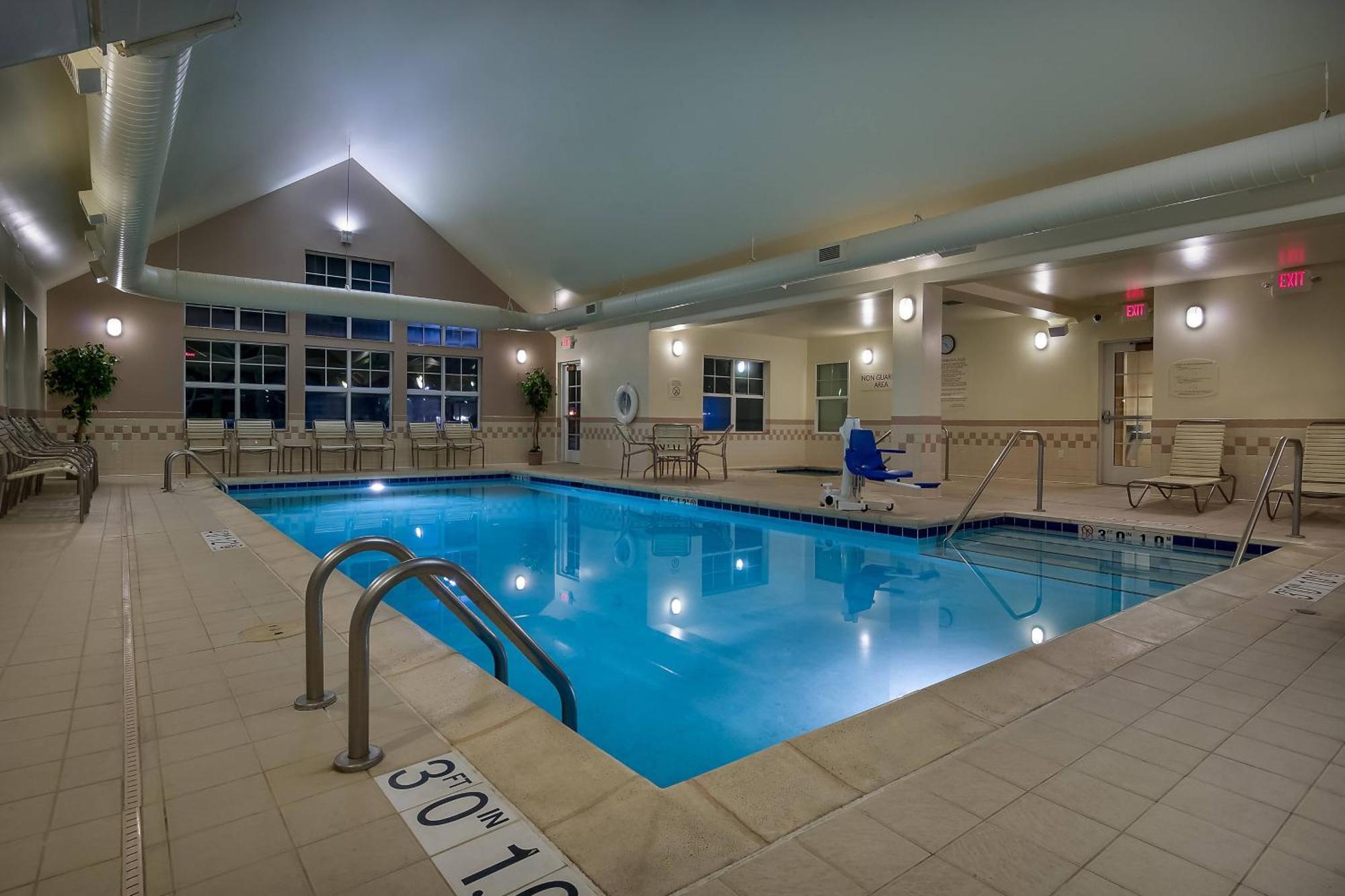 Residence Inn By Marriott Madison West/Middleton Eksteriør billede